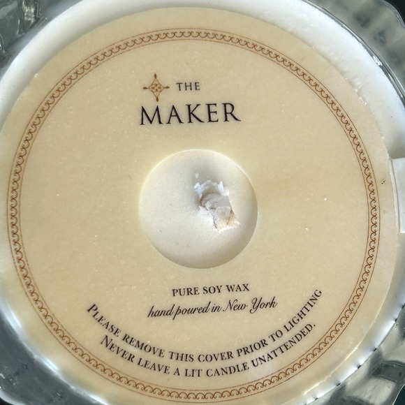 The Maker Spiritus Candle 8 Oz Hand poured Soy Wax Luxury Scented NEW Box - Picture 3 of 4